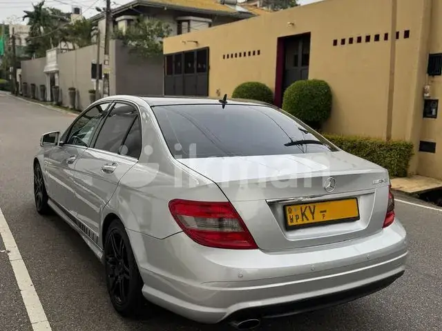 Mercedes-Benz C180 2010 photo 5