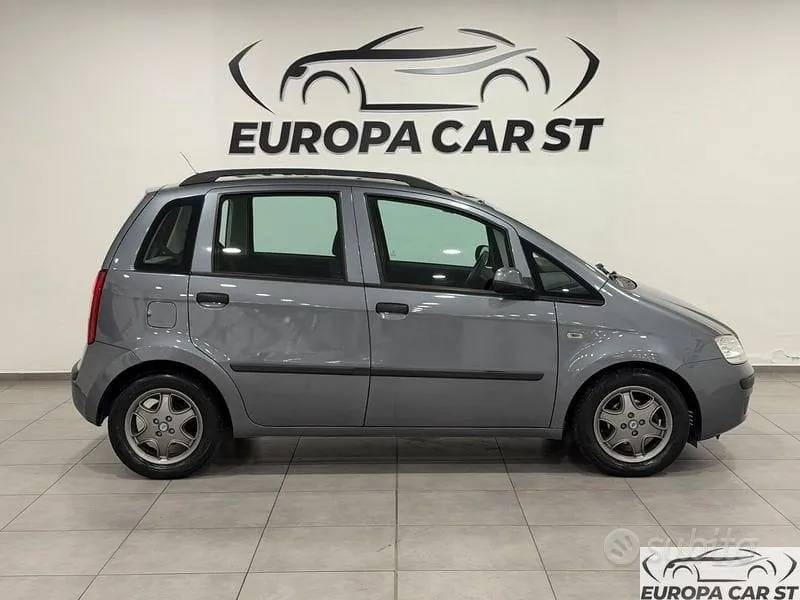 Fiat Idea 2012 photo 5
