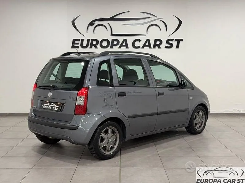 Fiat Idea 2012 photo 3