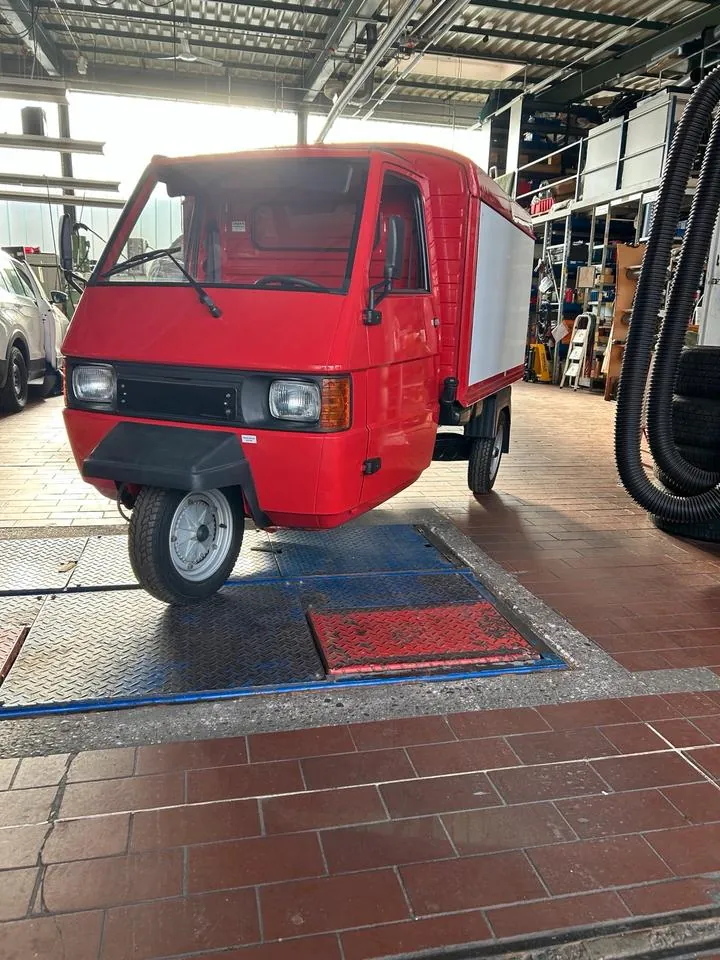 Ape Tm 703