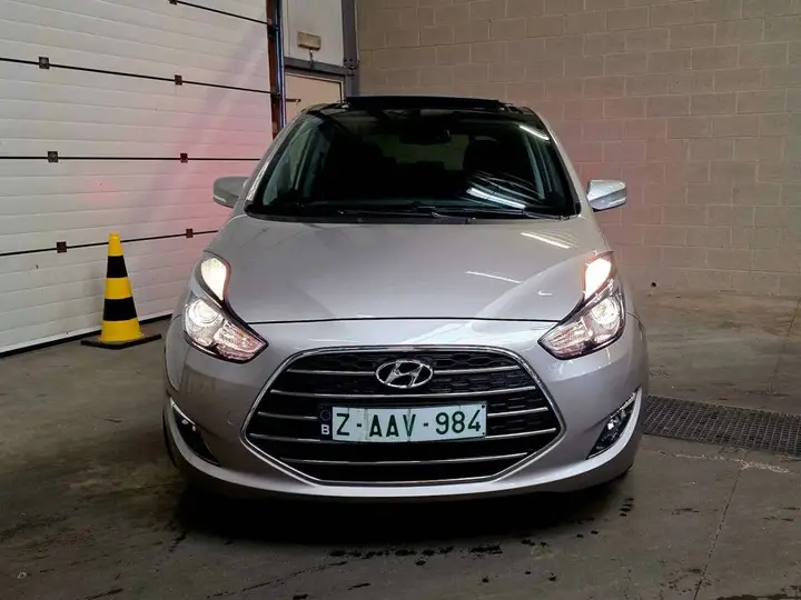 Hyundai Ix20 2017 photo 4