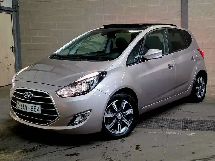 Hyundai Ix20 2017 photo 3