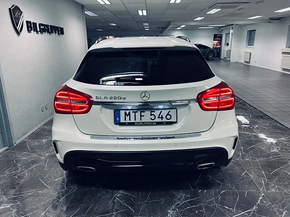 Mercedes-Benz Gla220 D 2016 photo 5