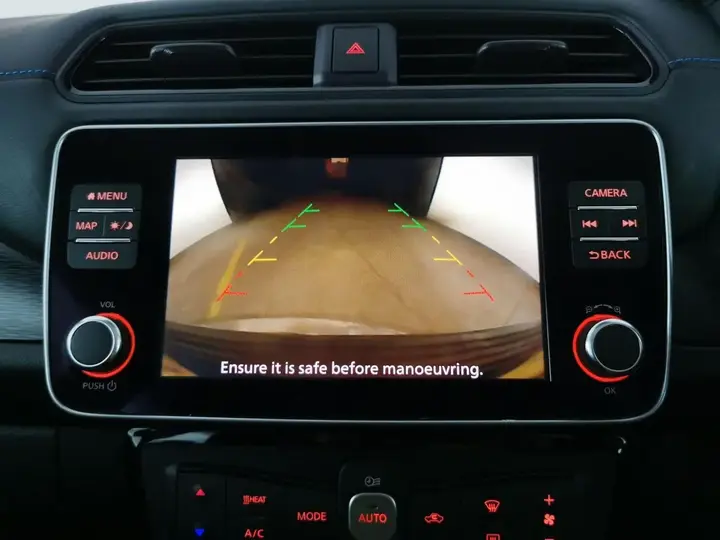 Nissan Leaf 2020 photo 5