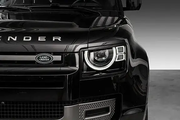 Land Rover Defender 110 2025 photo 4
