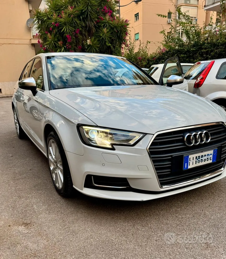 Audi A3 Sportback 2018 photo 2