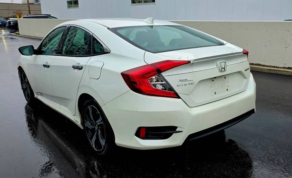 Honda Civic 2016 photo 3