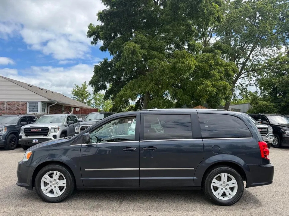 Dodge Grand Caravan 2013 photo 4