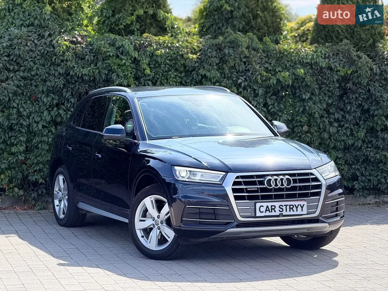 Audi Q5 2018 photo 2
