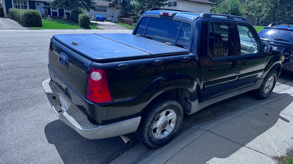 Ford Explorer Sport Trac 2003 photo 3