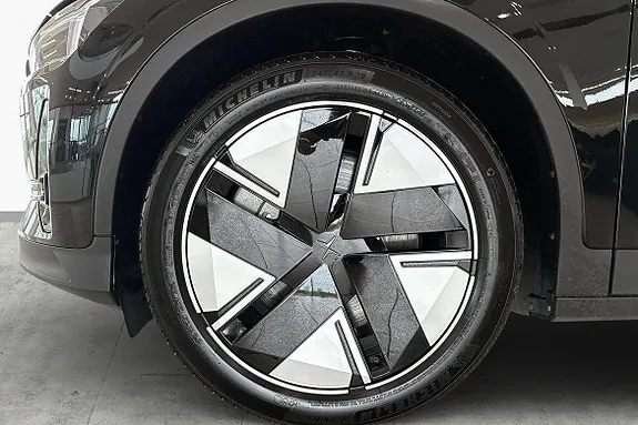 Polestar 2 2026 photo 5