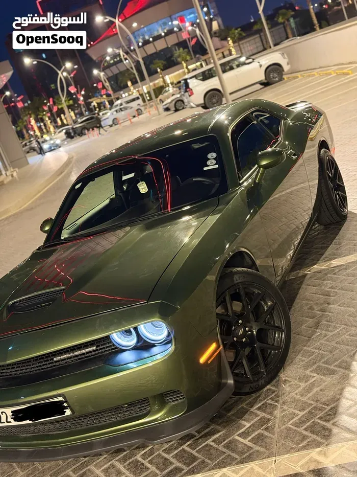 Dodge Challenger 2021 photo 2