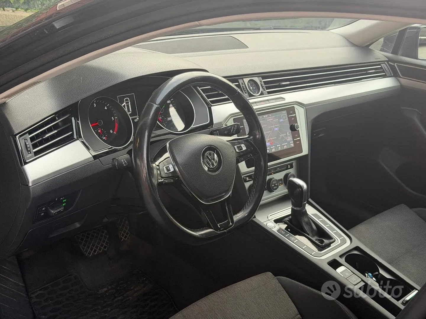 Volkswagen Passat 2018 photo 5