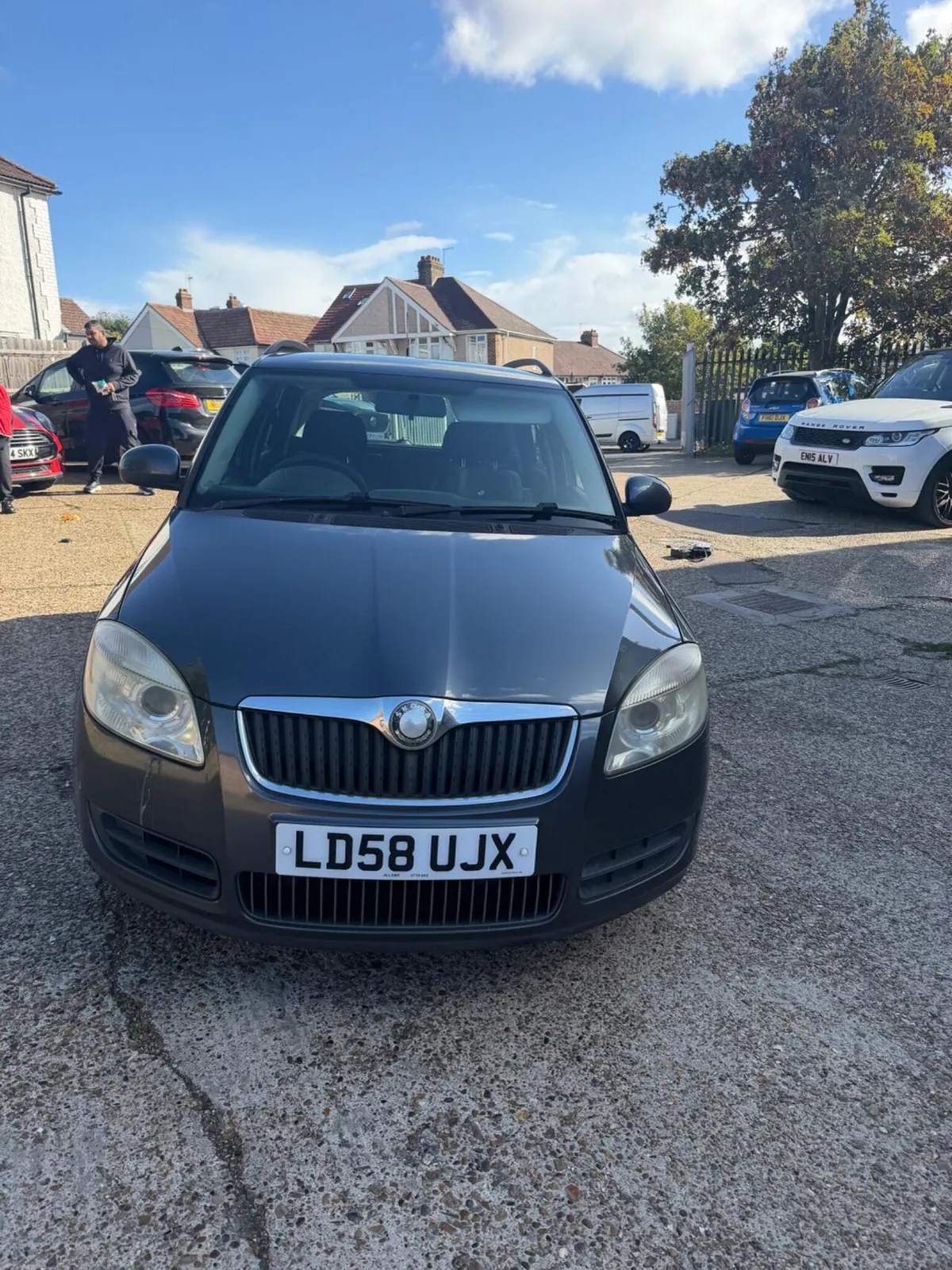 Skoda Fabia 2008 photo 2