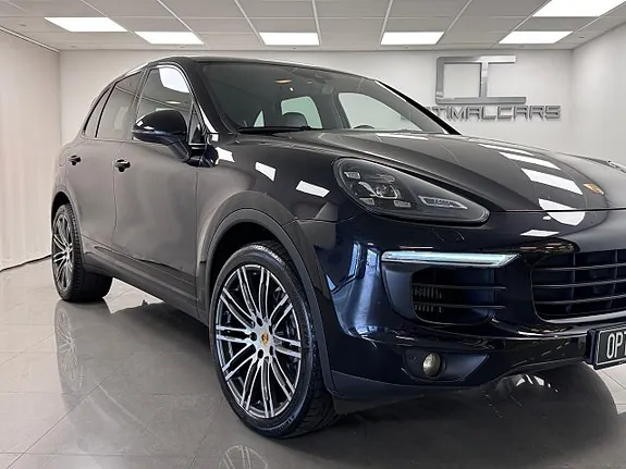 Porsche Cayenne 2016 photo 2