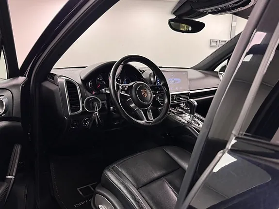 Porsche Cayenne 2016 photo 3