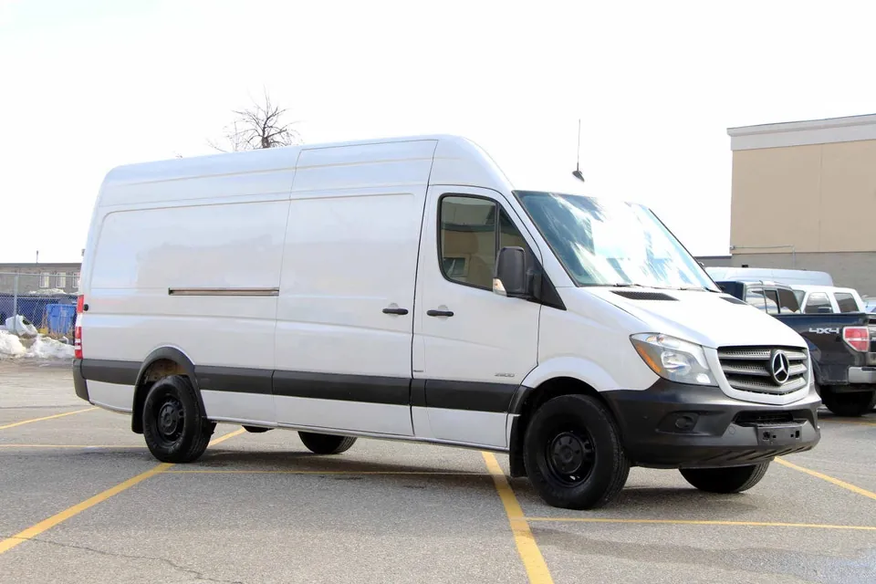 Mercedes-Benz Sprinter Van