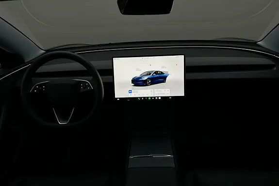 Tesla Model 3 2024 photo 3
