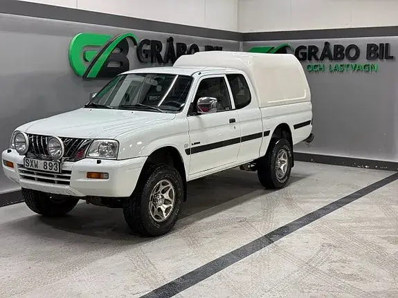 Mitsubishi L200 Club Cab
