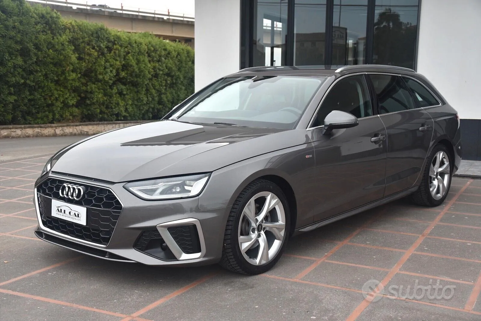 Audi A4 Avant 2022 photo 3