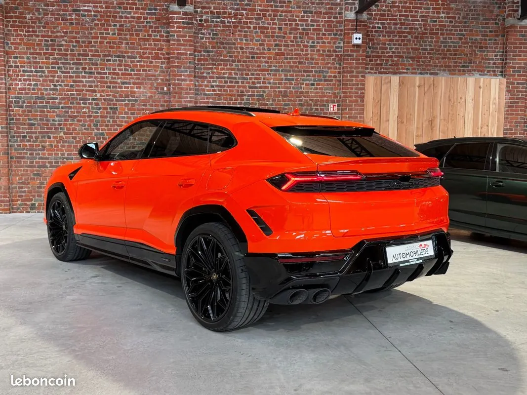 Lamborghini Urus 2026 photo 4
