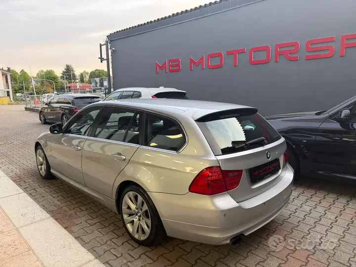 BMW 318D 2012 photo 5