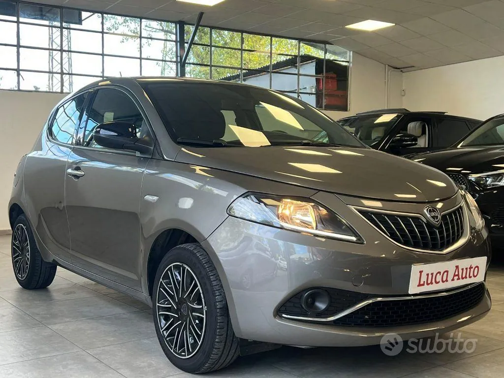 Lancia Ypsilon 2022 photo 3