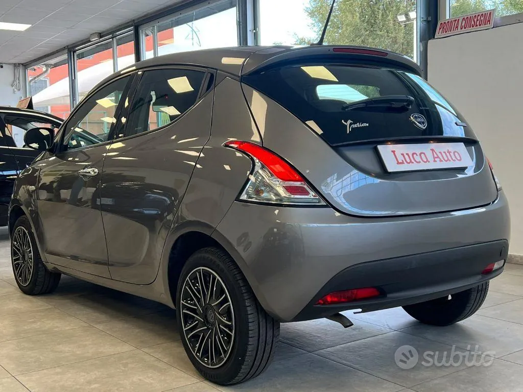 Lancia Ypsilon 2022 photo 5