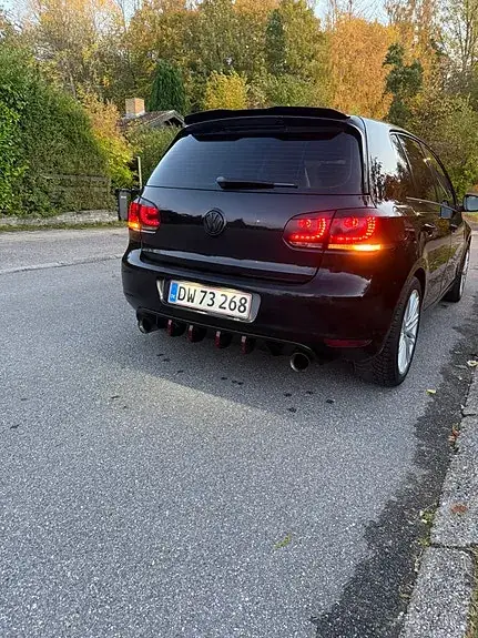Volkswagen Golf 6 2010 photo 2