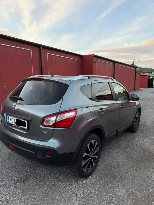 Nissan Qashqai 2011 photo 3
