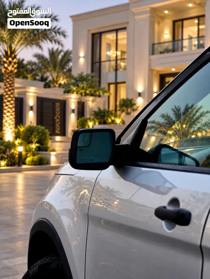 Ford Explorer 2011 photo 3