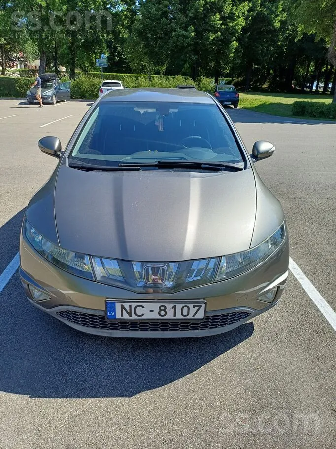 Honda Civic 2009 photo 3