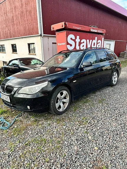 BMW 523I 2006 photo 2