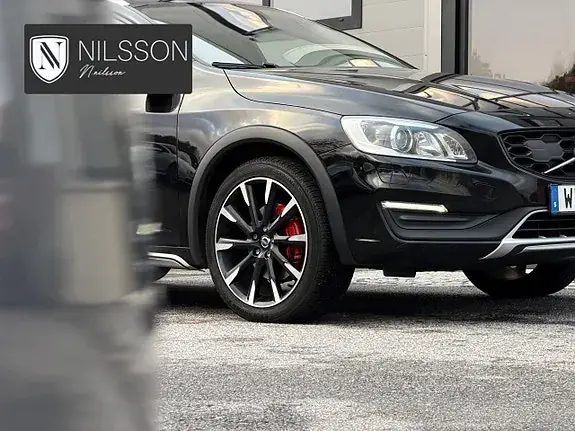 Volvo V60 Cross Country 2017 photo 4