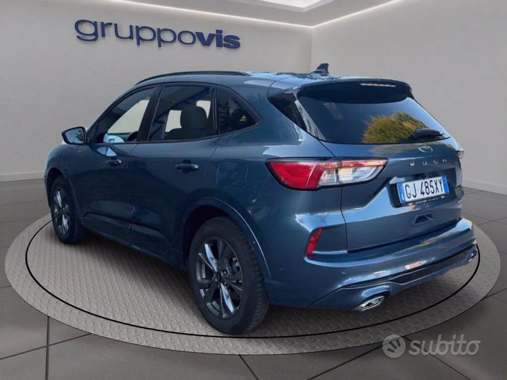 Ford Kuga 2022 photo 3