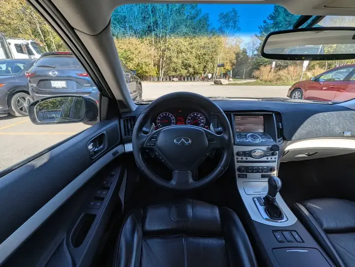 Infiniti G35 2007 photo 3