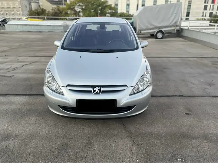 Peugeot 307
