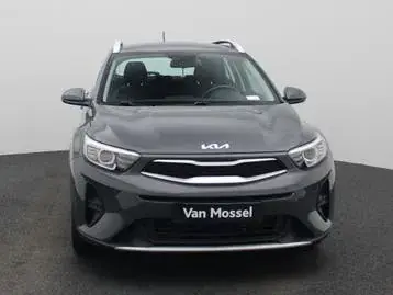 Kia Stonic 2023 photo 3