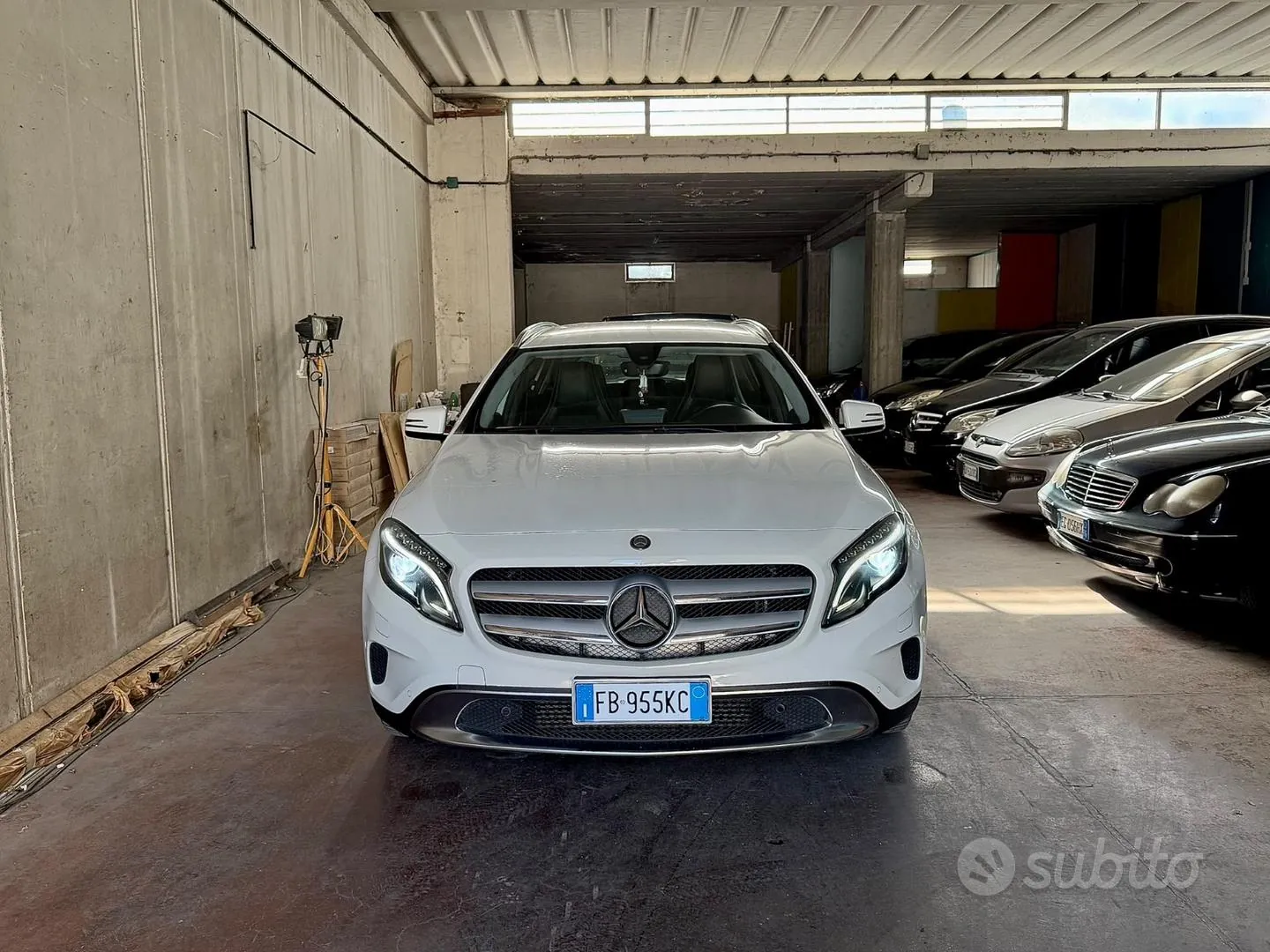 Mercedes-Benz Gla 2016 photo 2