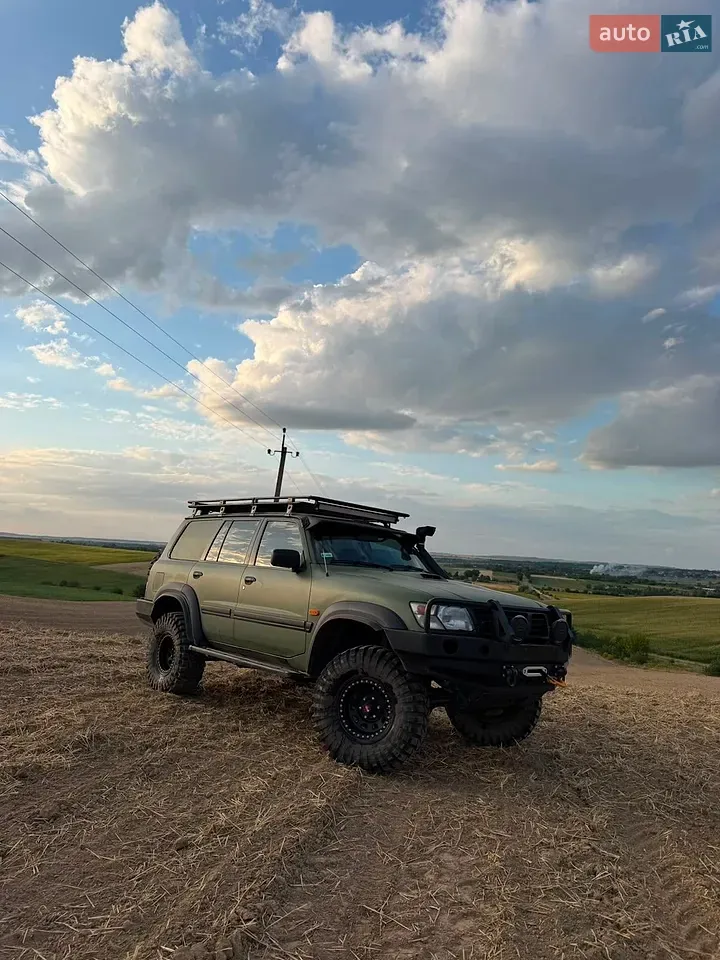 Nissan Patrol 2000 photo 5