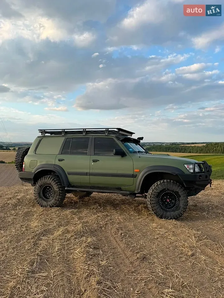 Nissan Patrol 2000 photo 4