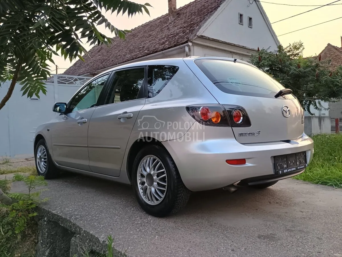 Mazda 3 2006 photo 4