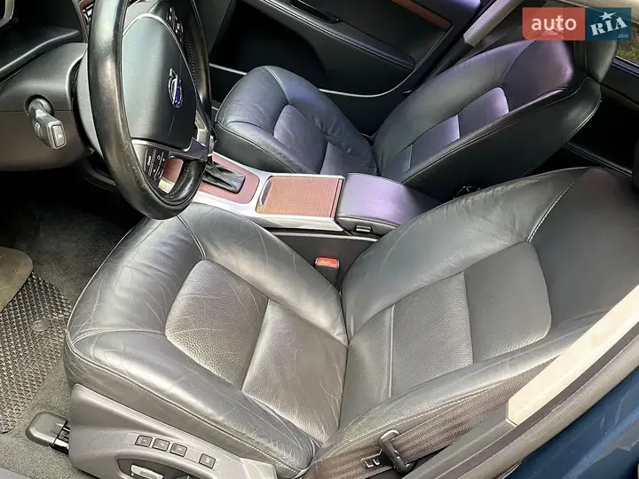 Volvo S80 2013 photo 4