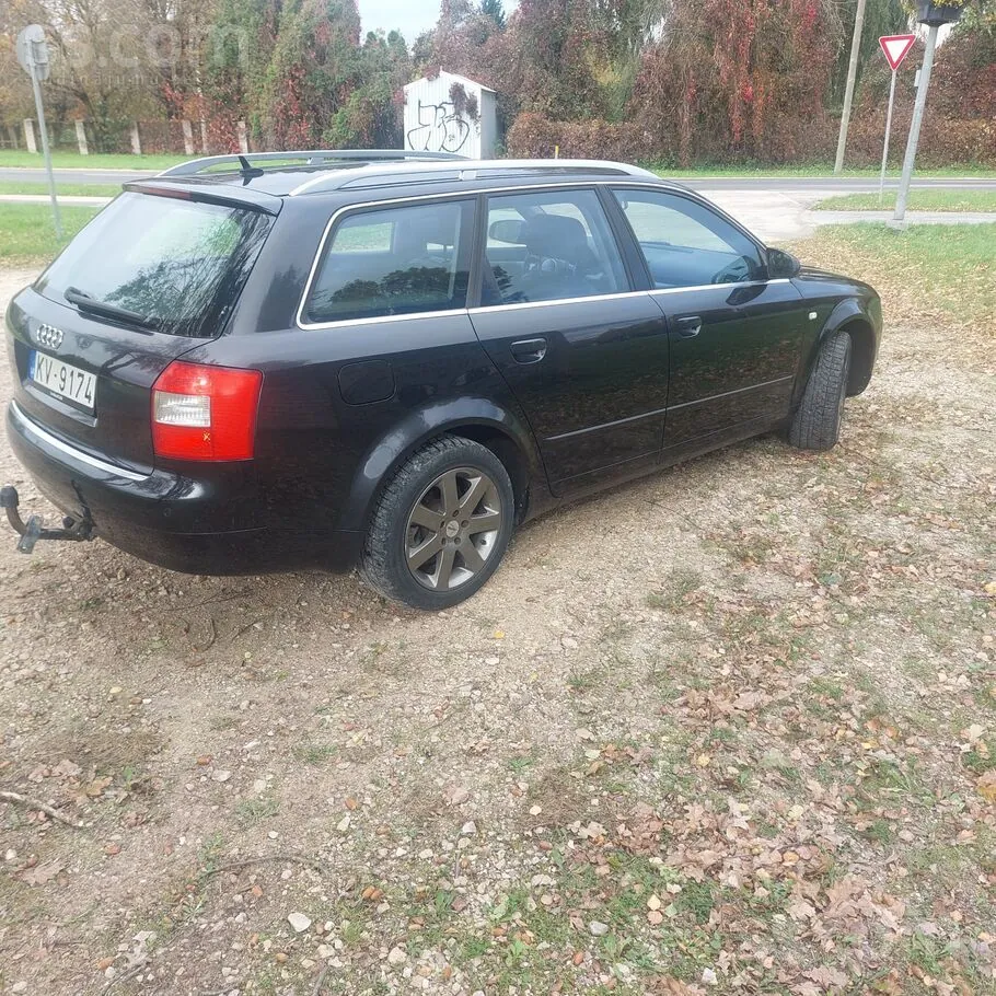 Audi A4 2004 photo 4