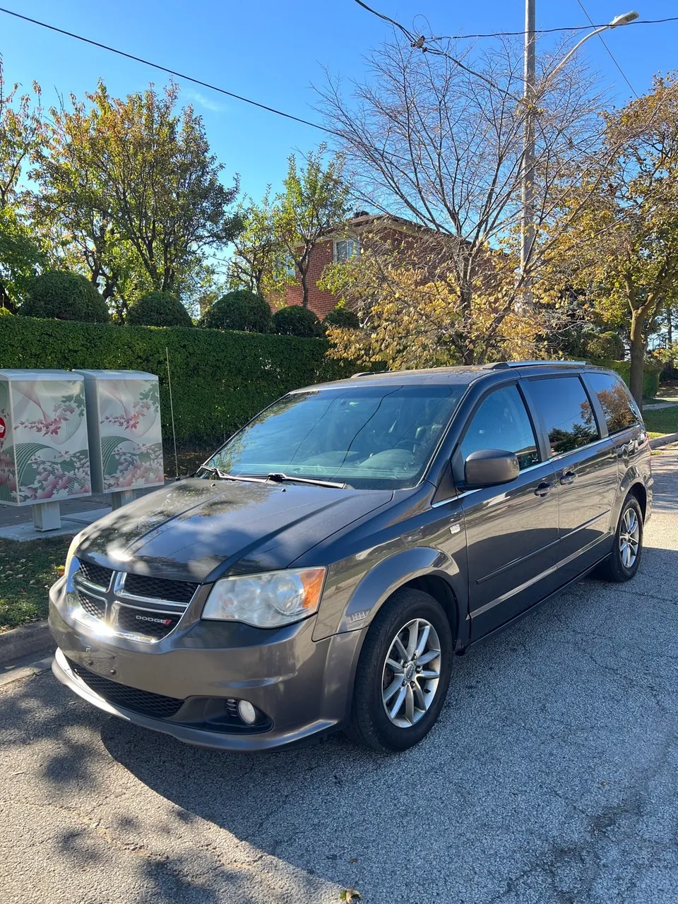Dodge Grand Caravan 2013 photo 2