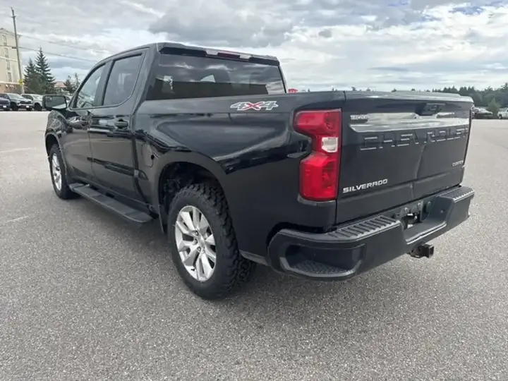 Chevrolet Silverado 1500 2022 photo 4