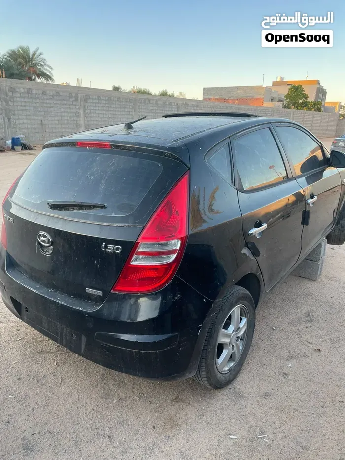 Hyundai I30 2010 photo 2