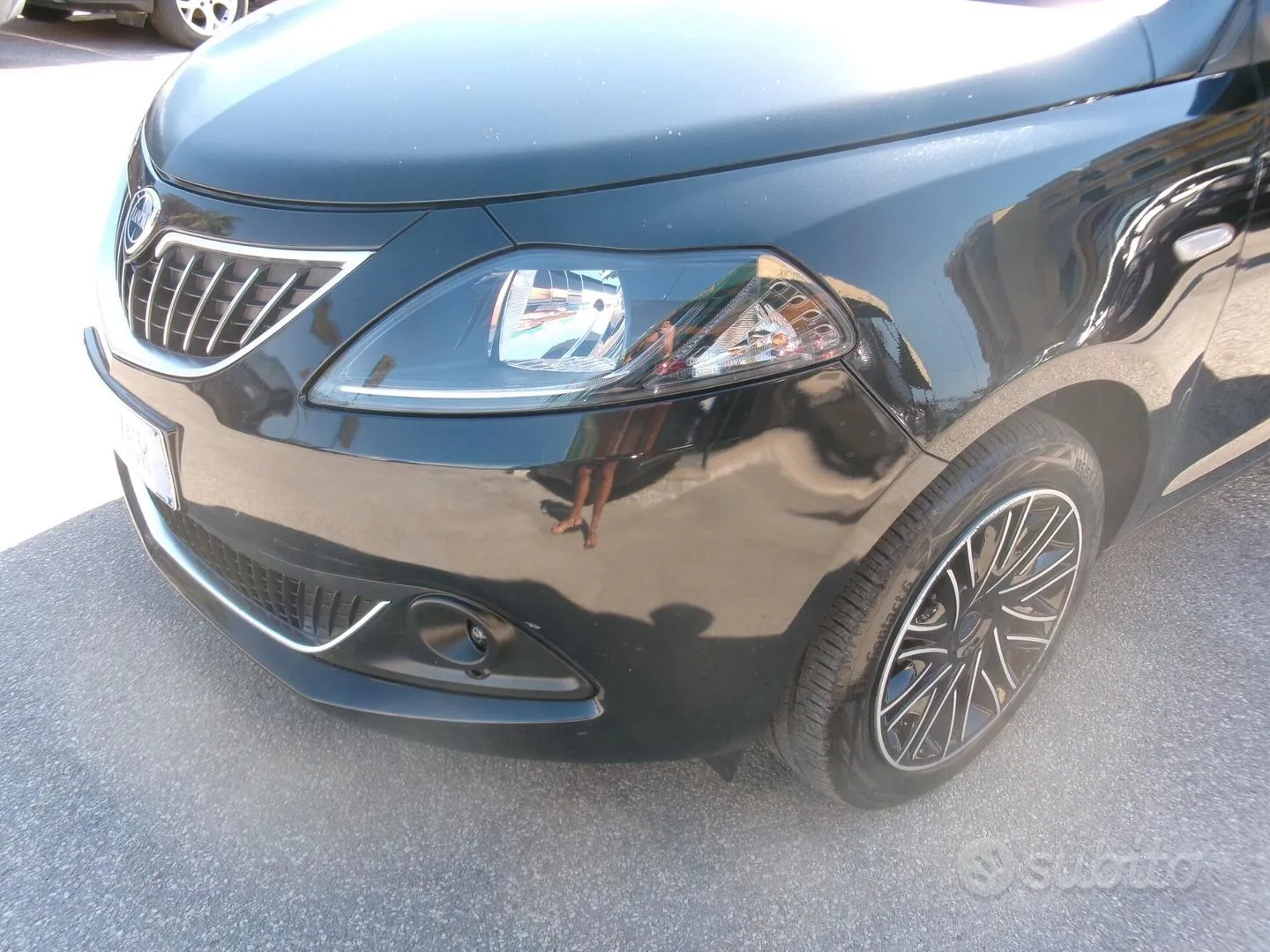Lancia Ypsilon 2023 photo 2