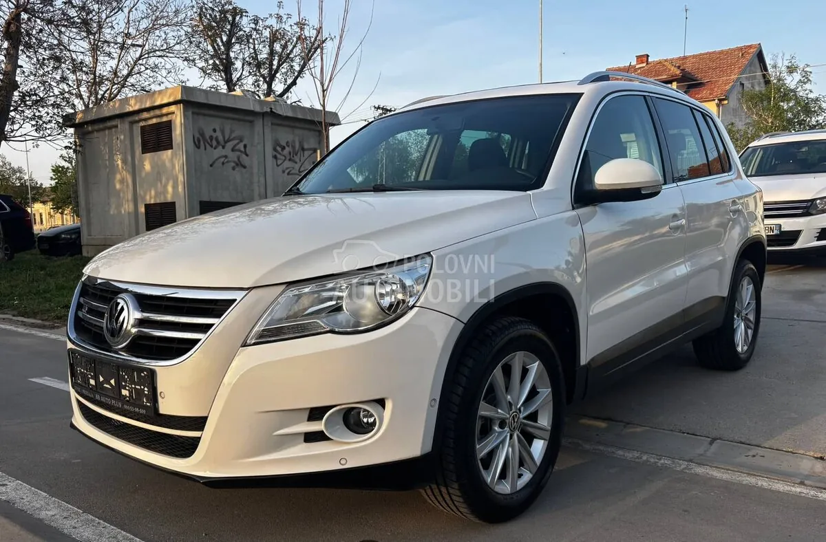 Volkswagen Tiguan 2010 photo 3