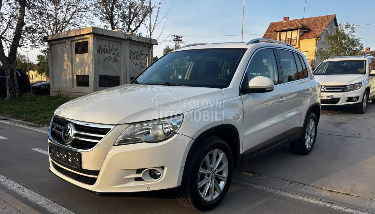 Volkswagen Tiguan 2010 photo 2